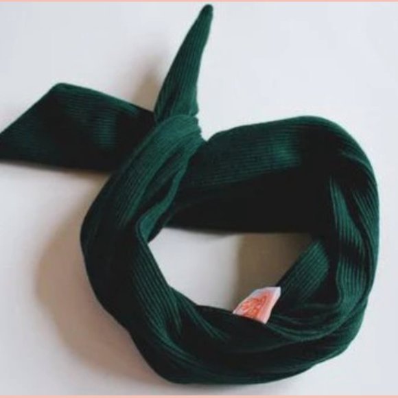 Ribbed Adjustable Headband - Picture 3 of 3